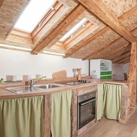 Tre Rose By Interhome Appartamento Zvoneca